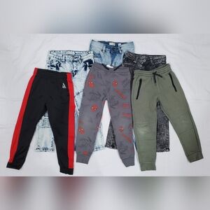 Kids Graphic Joggers - Gray